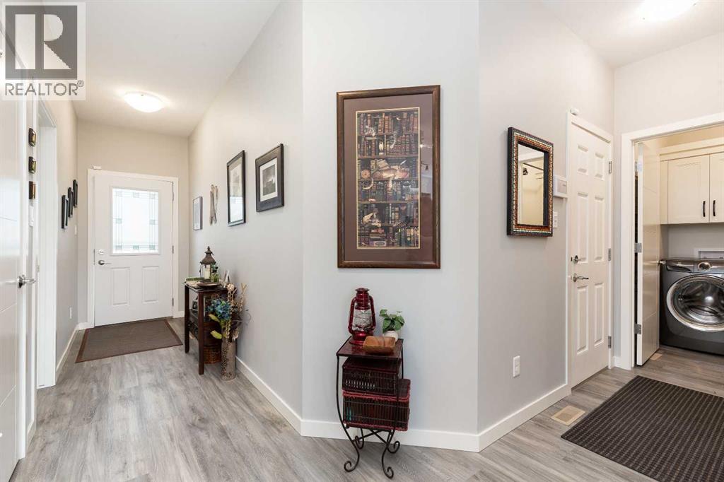 2, 318 Northlander Bend W, Lethbridge, Alberta  T1J 5T5 - Photo 5 - A2340034