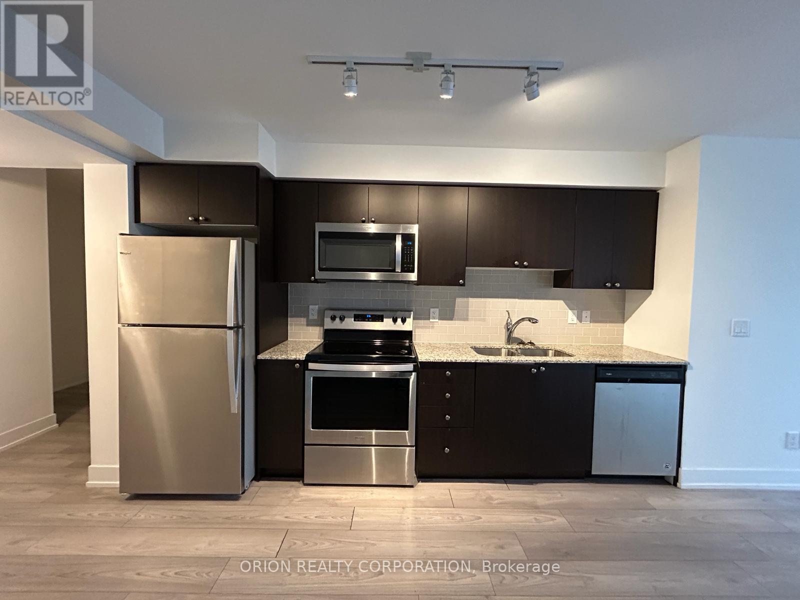 1006 - 1255 Bayly Street, Pickering, Ontario  L1V 0B6 - Photo 7 - E13713592