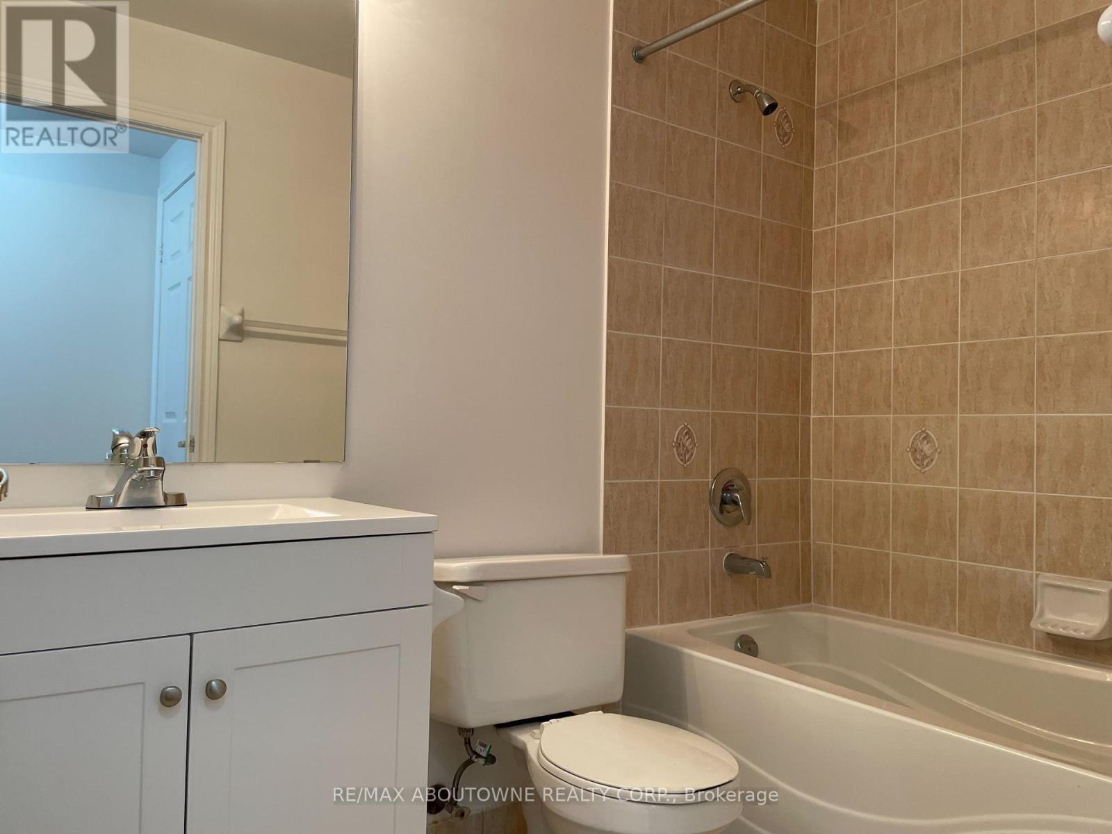 Ph39 - 125 Omni Drive, Toronto, Ontario  M1P 5A9 - Photo 10 - E13713718