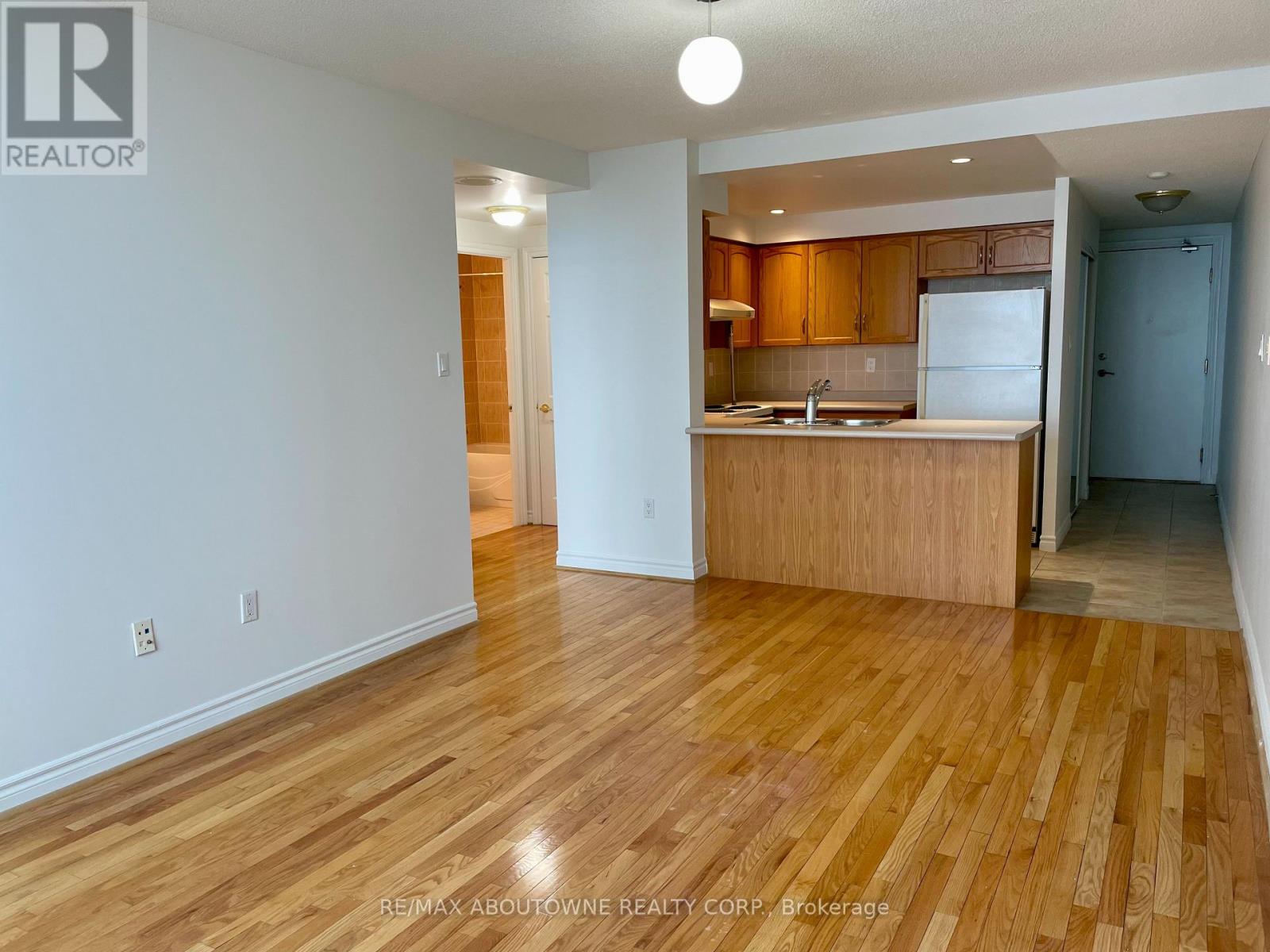 Ph39 - 125 Omni Drive, Toronto, Ontario  M1P 5A9 - Photo 7 - E13713718