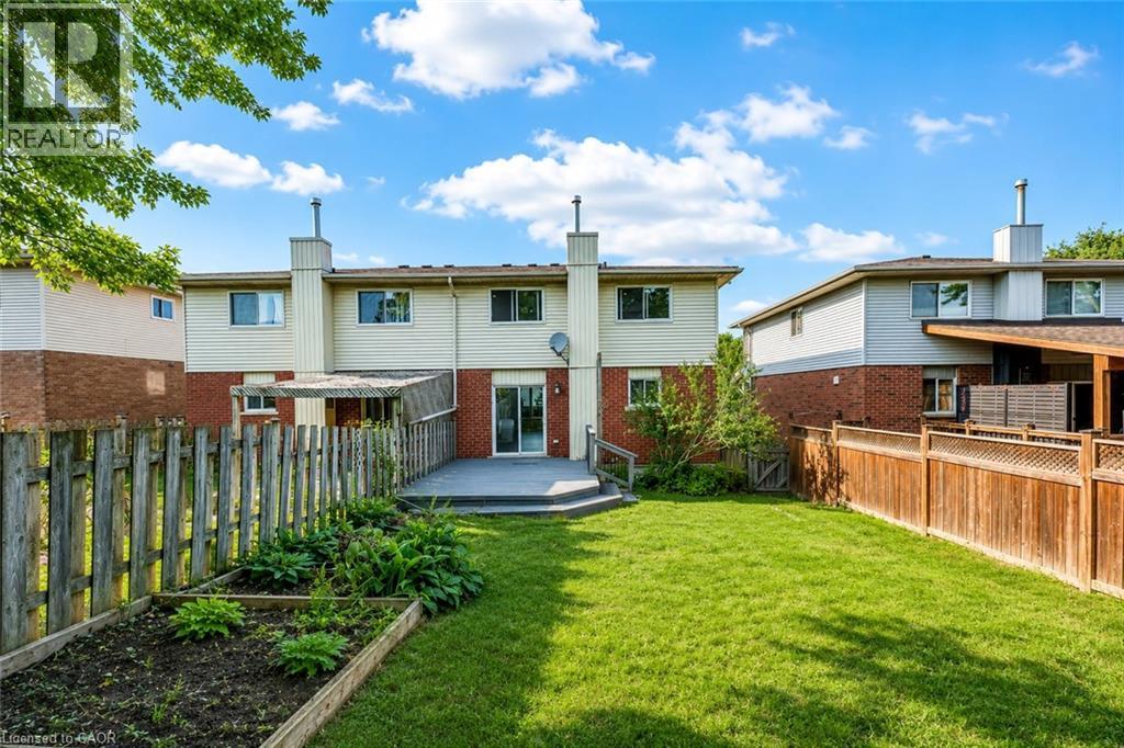68 Old Huron Court, Kitchener, Ontario  N2R 1L7 - Photo 31 - 40856545
