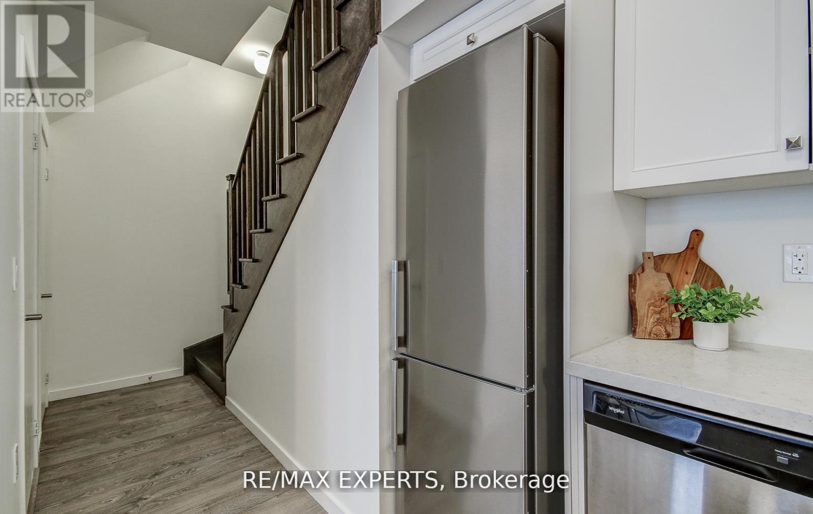 61 - 300 Alex Gardner Circle, Aurora, Ontario L4G 1N4 - Photo 14 - N13713810
