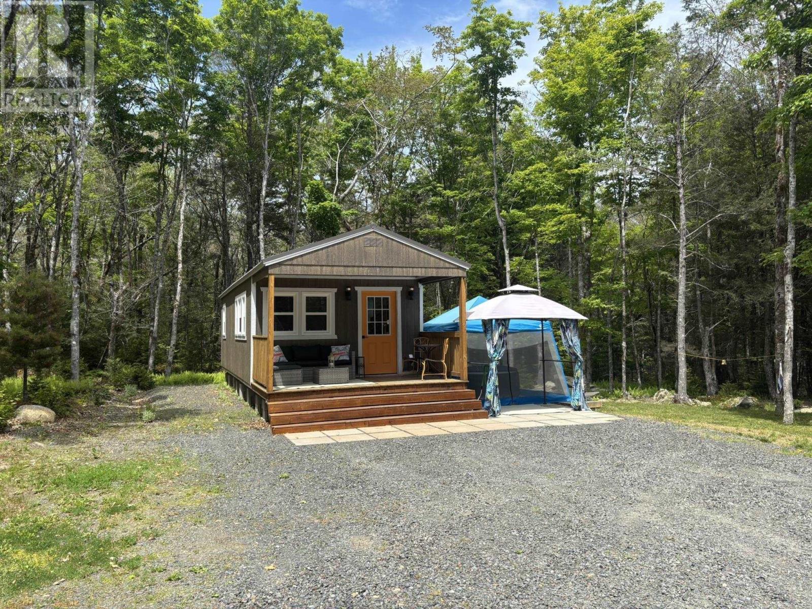 74 Thumb Cap Point, Labelle, Nova Scotia  B0T 1E0 - Photo 2 - 202620913