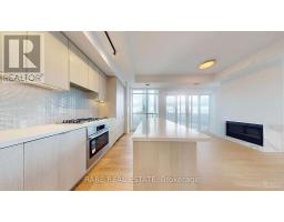 6111 - 7 GRENVILLE STREET, Toronto, Ontario