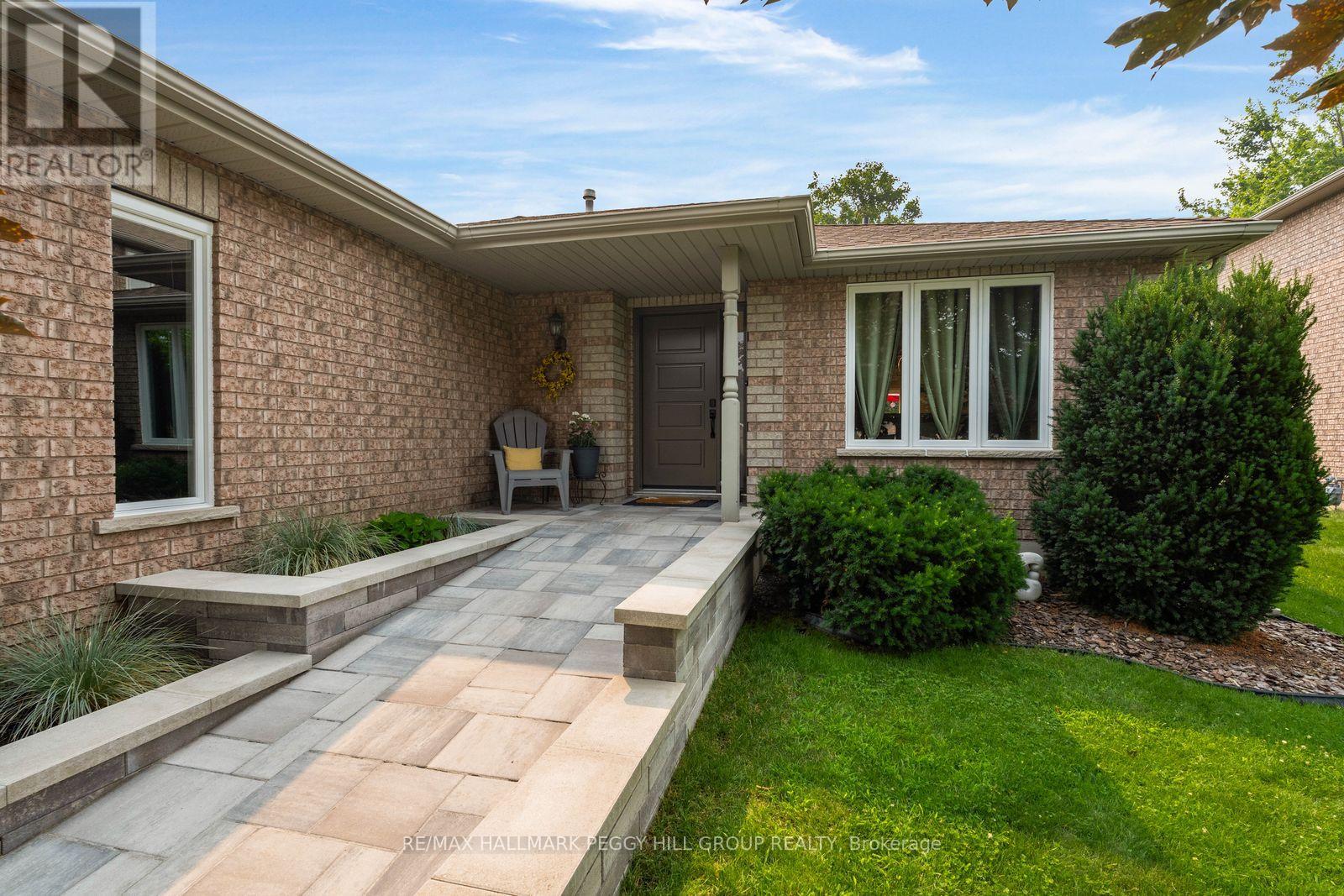 43 Nicklaus Drive, Barrie (East Bayfield), Ontario  L4M 6W5 - Photo 2 - S13713596