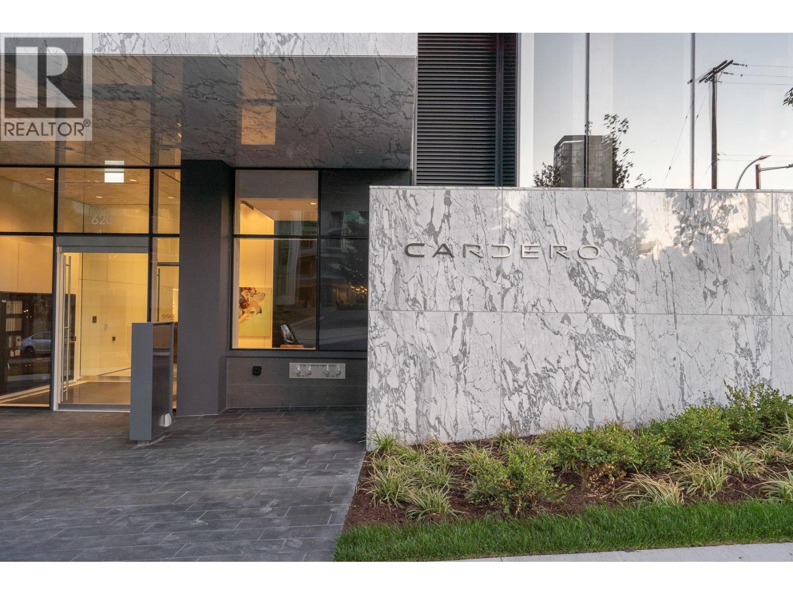 1404 620 Cardero Street, Vancouver, British Columbia  V6G 0C7 - Photo 3 - R3158951