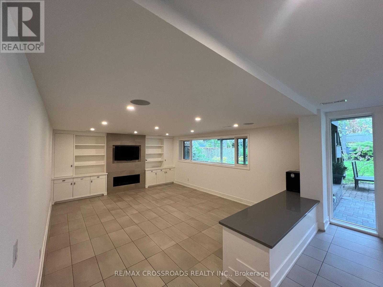 1532 Merrow Road, Mississauga, Ontario  L5J 3C5 - Photo 16 - W13713504