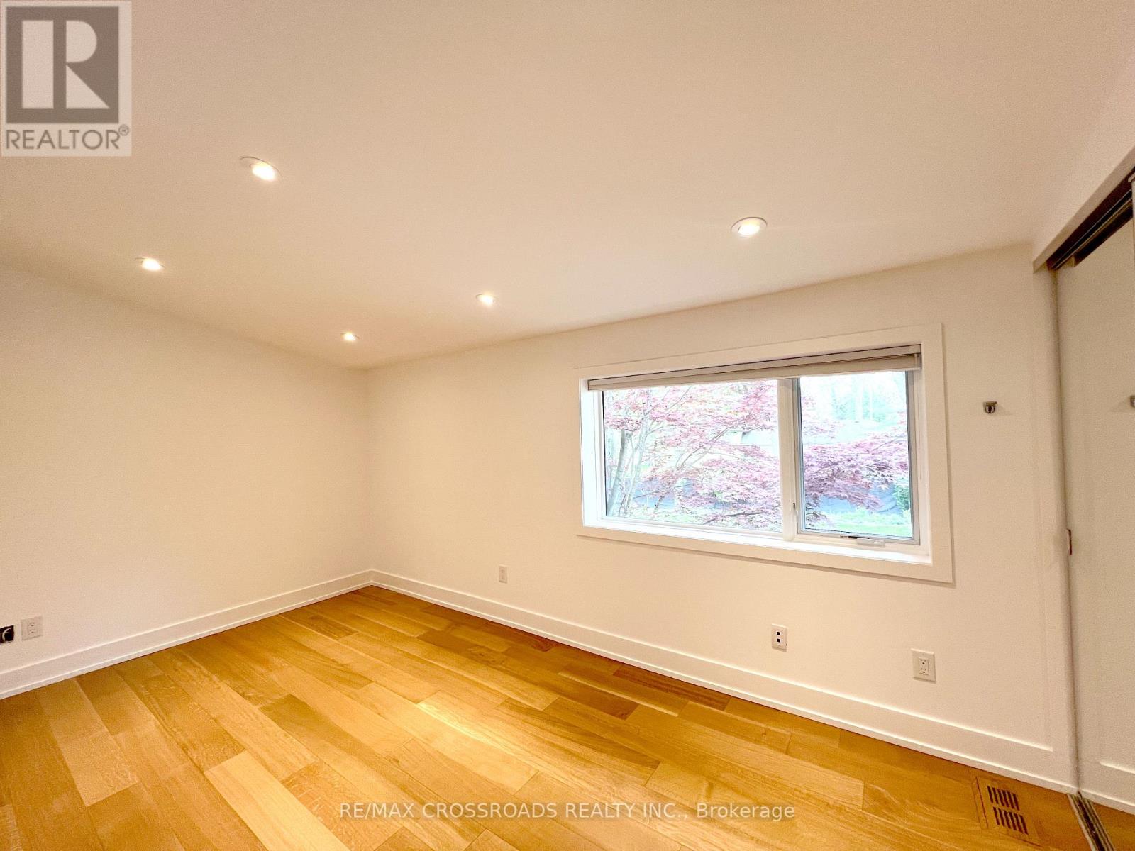 1532 Merrow Road, Mississauga, Ontario  L5J 3C5 - Photo 28 - W13713504