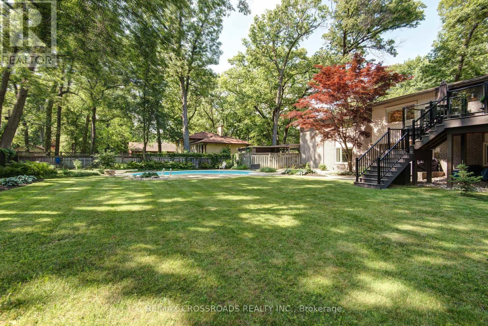1532 Merrow Road, Mississauga, Ontario  L5J 3C5 - Photo 30 - W13713504