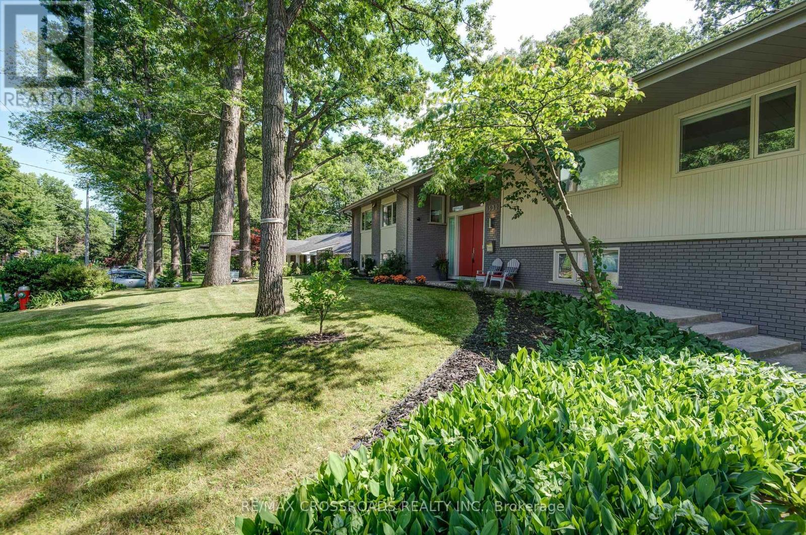 1532 Merrow Road, Mississauga, Ontario  L5J 3C5 - Photo 36 - W13713504