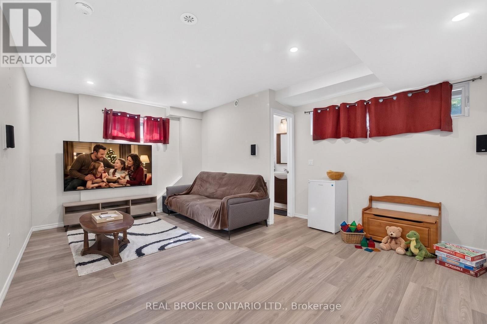 63 - 35 Applewood Lane, Toronto, Ontario  M9C 0C1 - Photo 29 - W13713522