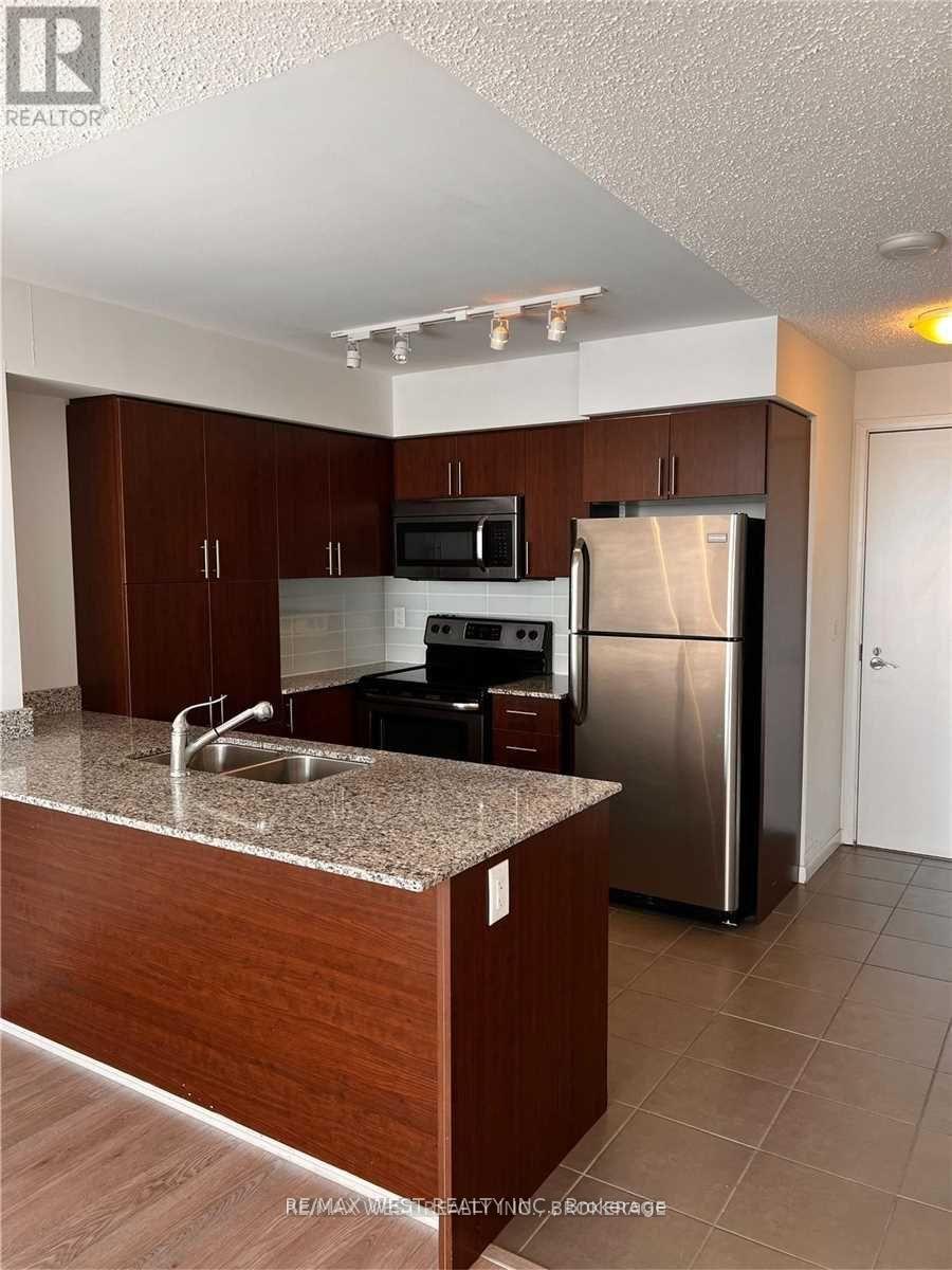 1515 - 800 Lawrence Avenue W, Toronto, Ontario  M6A 0B1 - Photo 2 - W13713532