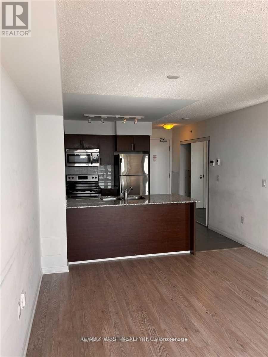1515 - 800 Lawrence Avenue W, Toronto, Ontario  M6A 0B1 - Photo 3 - W13713532