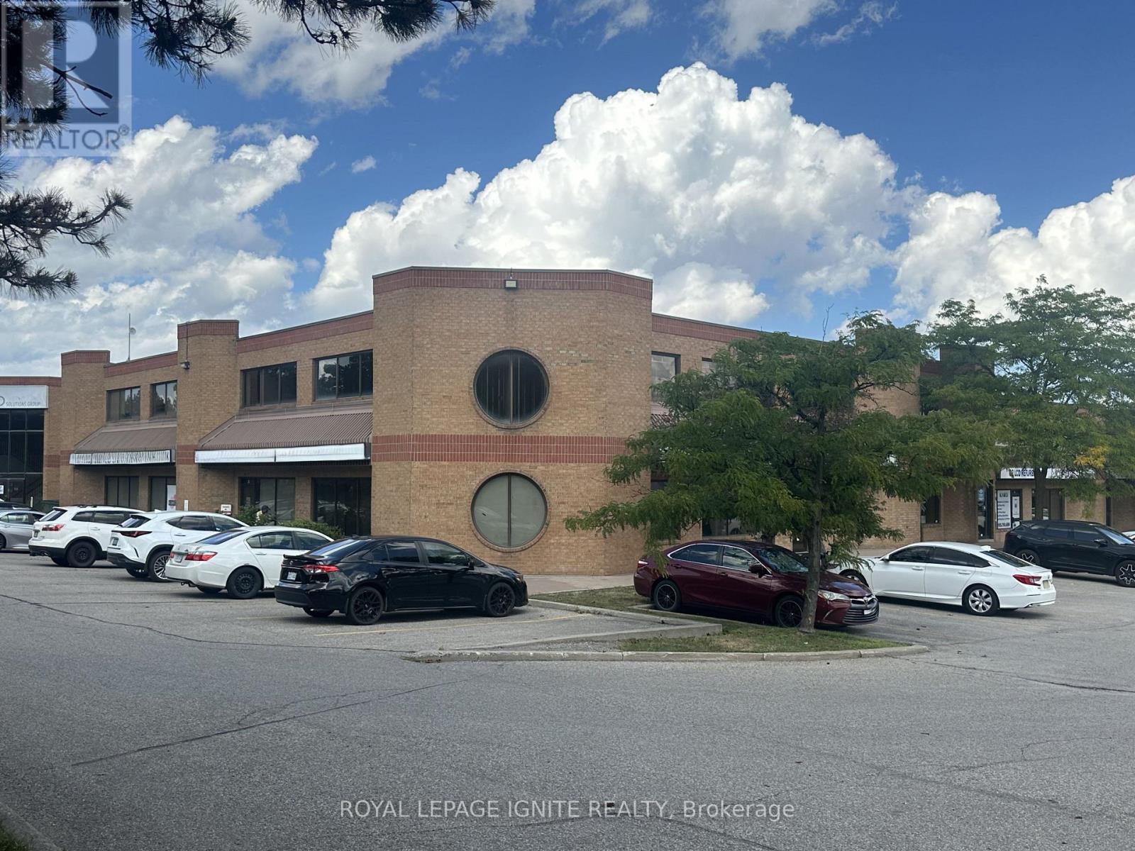 30 & 31 - 14 Automatic Road, Brampton, Ontario  L6S 5N5 - Photo 6 - W13713586