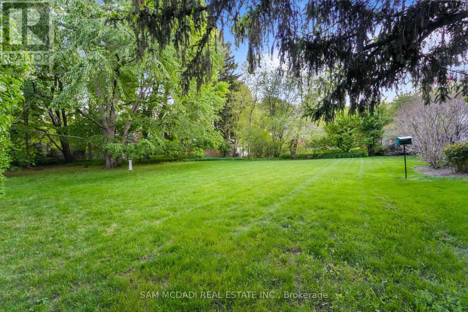 512 Bob O Link, Mississauga, Ontario  L5J 2P4 - Photo 8 - W13713600