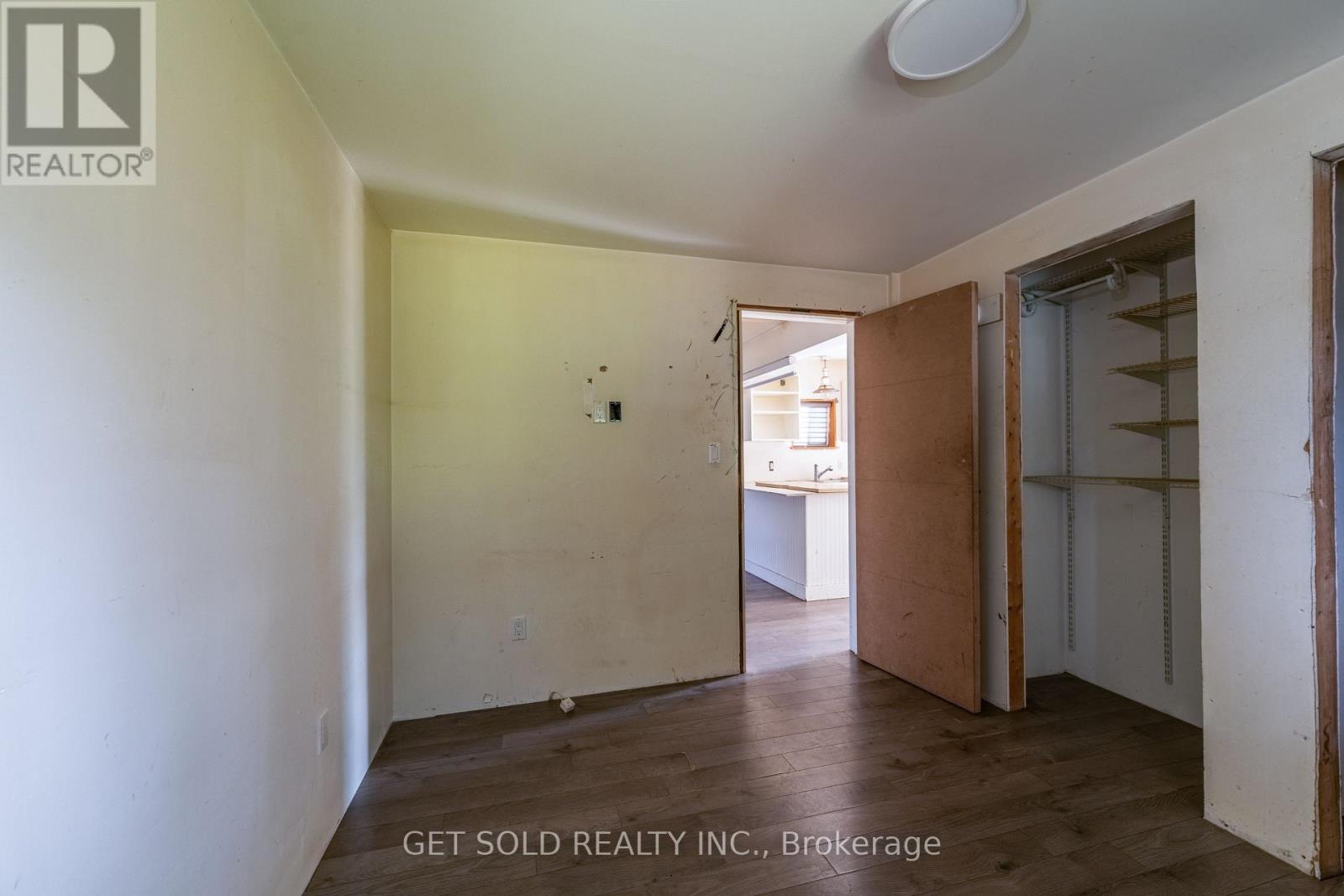 12 Vimy Street, Halton Hills, Ontario  L7J 1S1 - Photo 18 - W13713660
