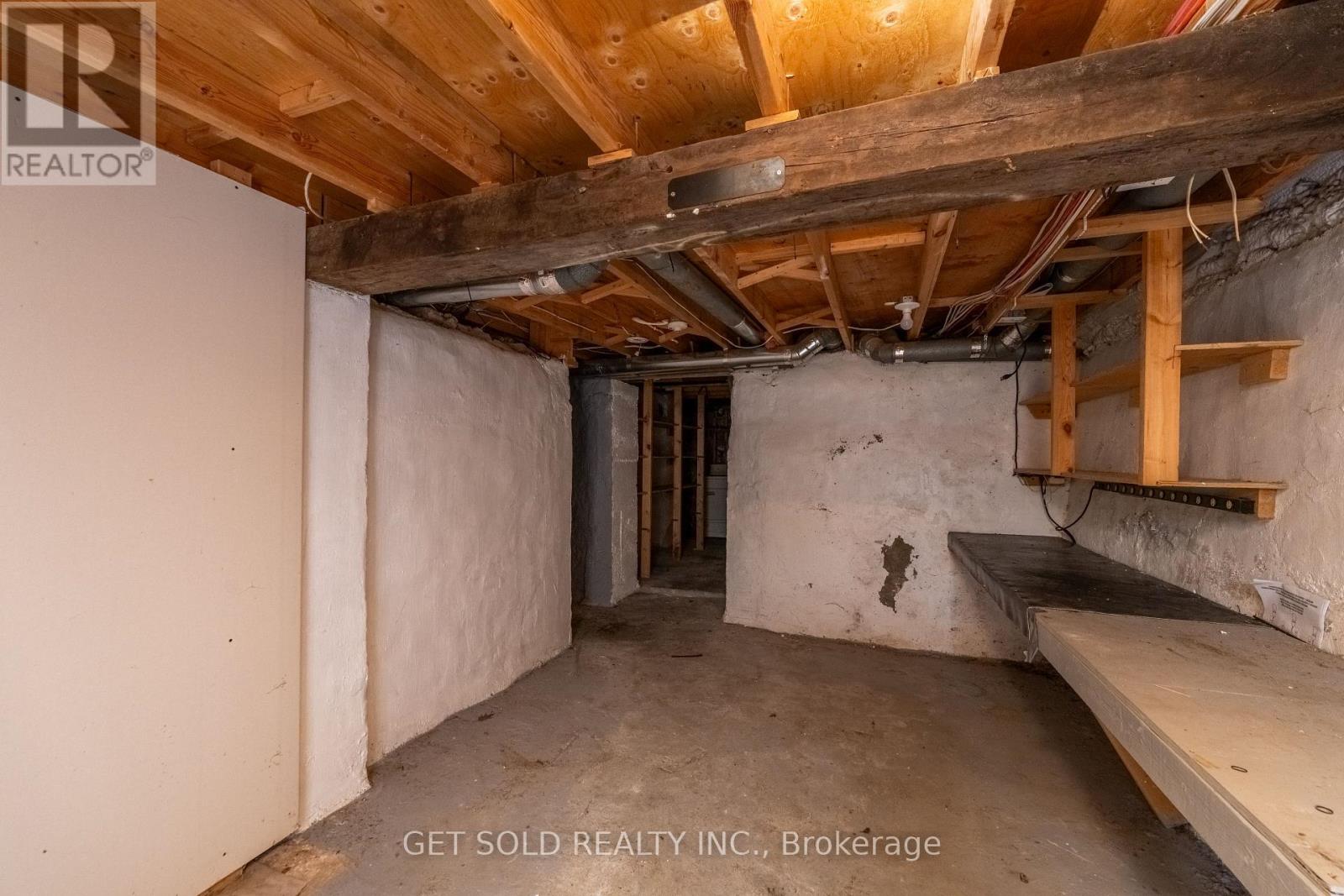 12 Vimy Street, Halton Hills, Ontario  L7J 1S1 - Photo 23 - W13713660