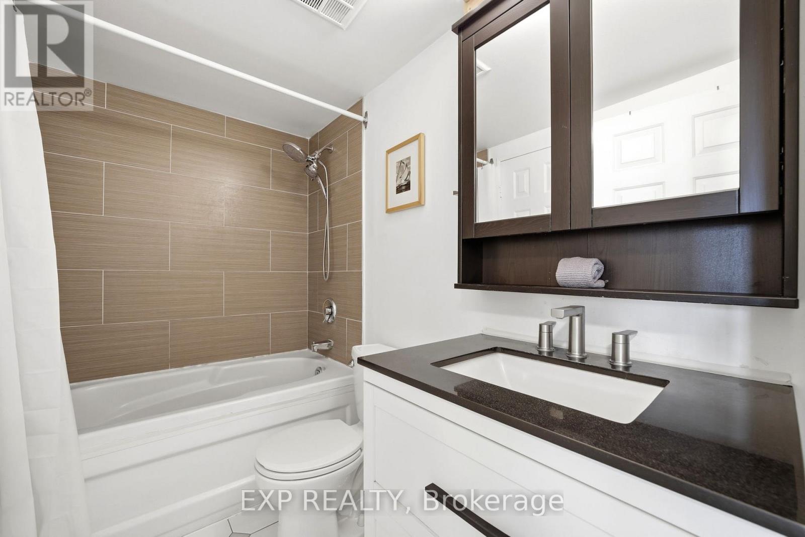 1001 - 101 Subway Crescent, Toronto, Ontario  M9B 6K4 - Photo 11 - W13713662