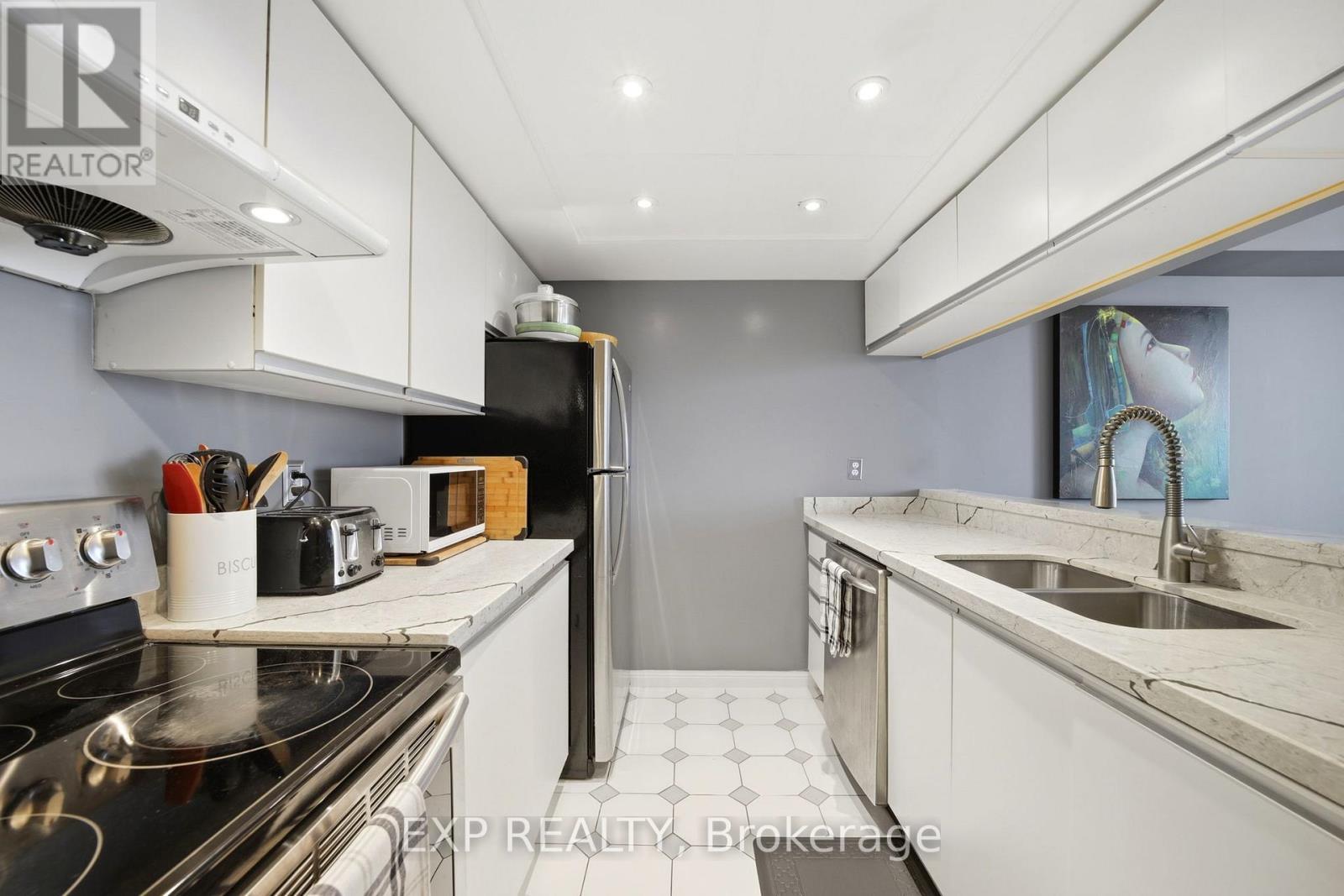 1001 - 101 Subway Crescent, Toronto, Ontario  M9B 6K4 - Photo 15 - W13713662