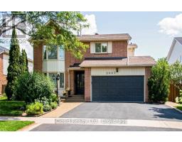 2067 HUNTERS WOOD DRIVE, Burlington, Ontario