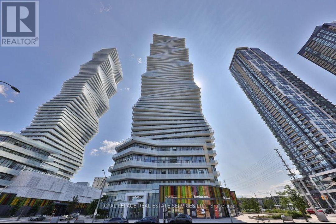 3212 - 3900 CONFEDERATION PARKWAY, Mississauga, Ontario