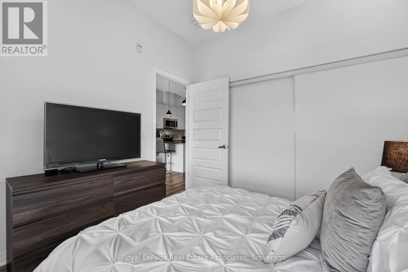 636 - 102 Grovewood Common, Oakville, Ontario  L6H 0X2 - Photo 19 - W13713784