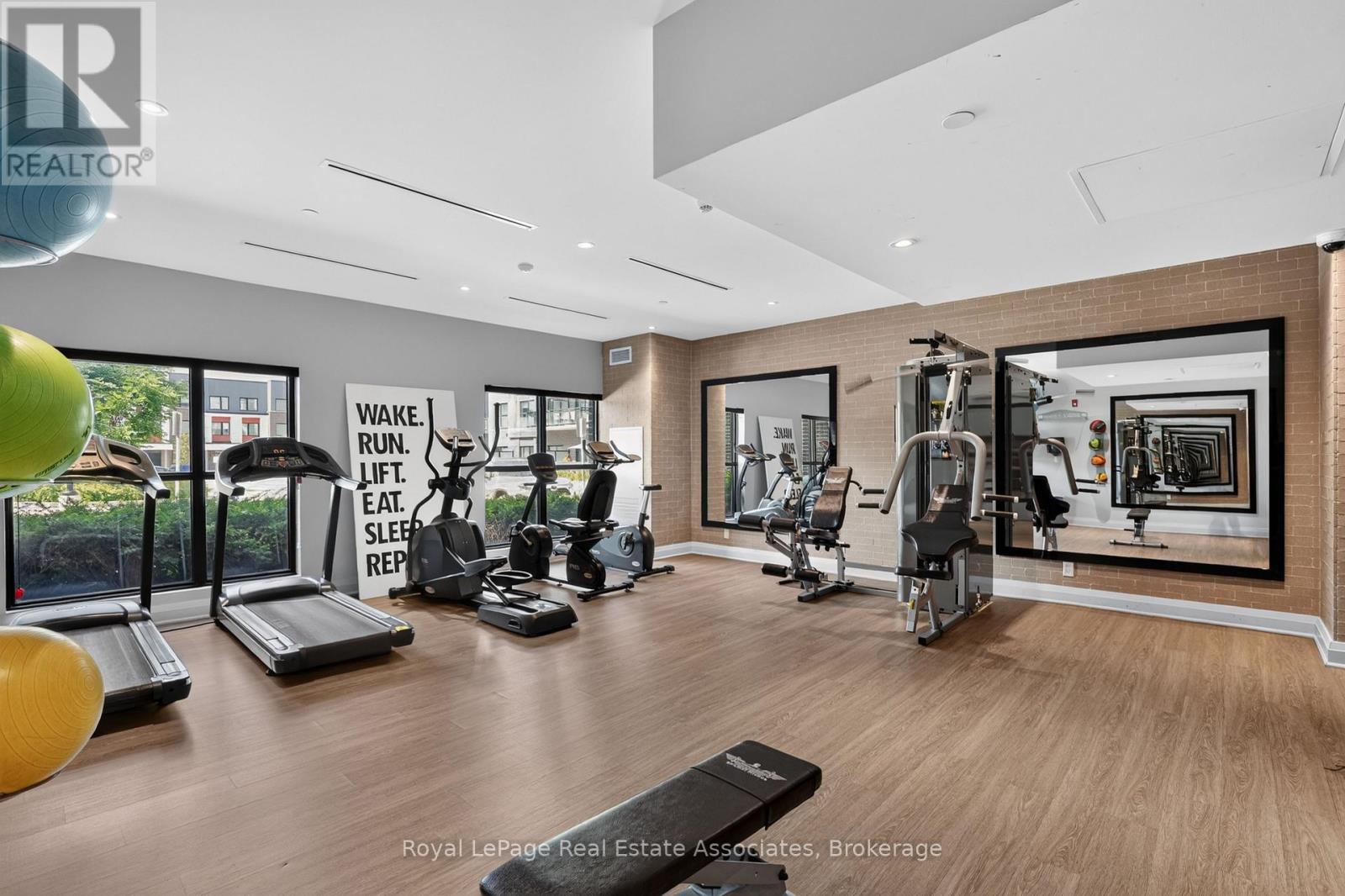 636 - 102 Grovewood Common, Oakville, Ontario  L6H 0X2 - Photo 31 - W13713784