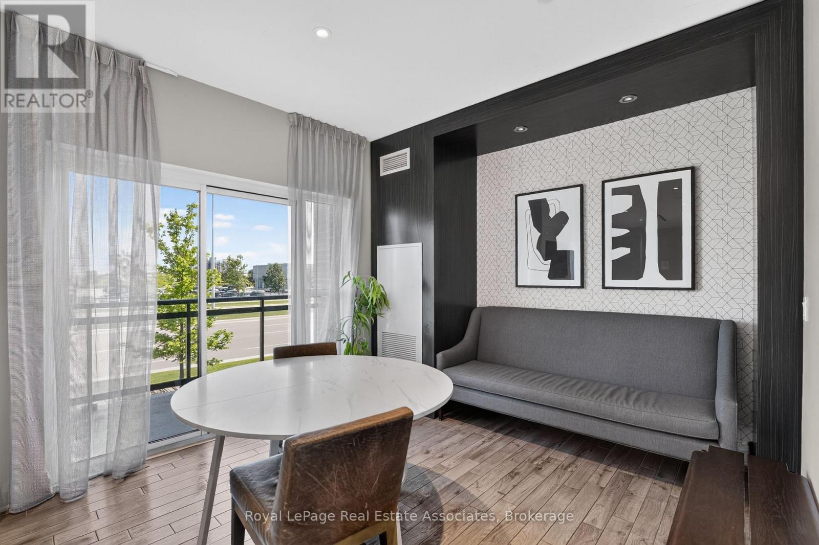 636 - 102 Grovewood Common, Oakville, Ontario  L6H 0X2 - Photo 40 - W13713784