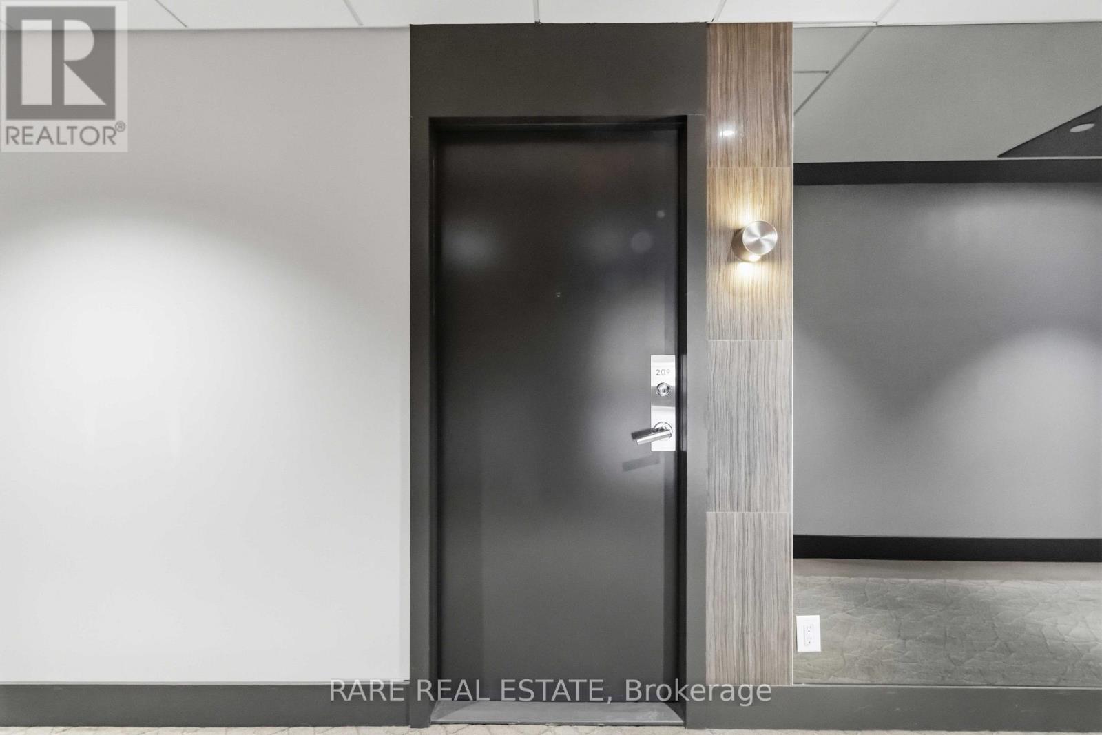 209 - 1830 Bloor Street W, Toronto, Ontario  M6P 0A2 - Photo 13 - W13713822