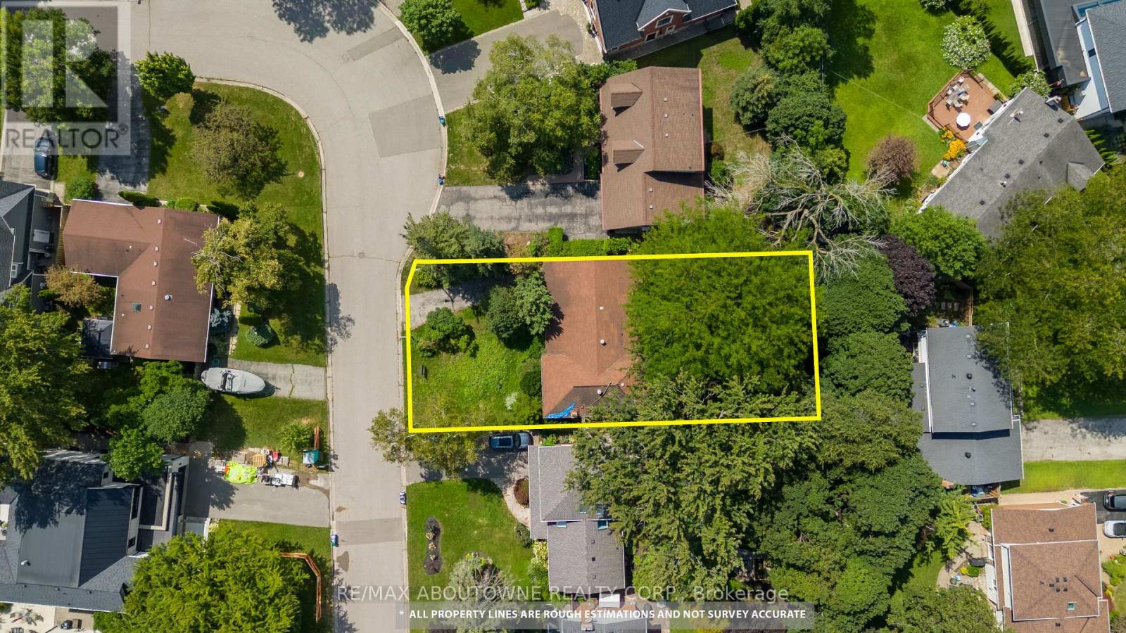 144 Ulster Drive, Oakville, Ontario  L6L 3P2 - Photo 3 - W13713842