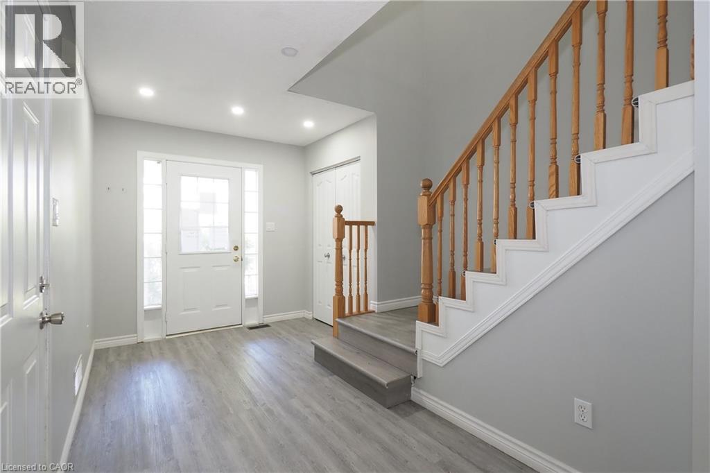776 Paris Boulevard, Waterloo, Ontario  N2T 2Y1 - Photo 6 - 40858129