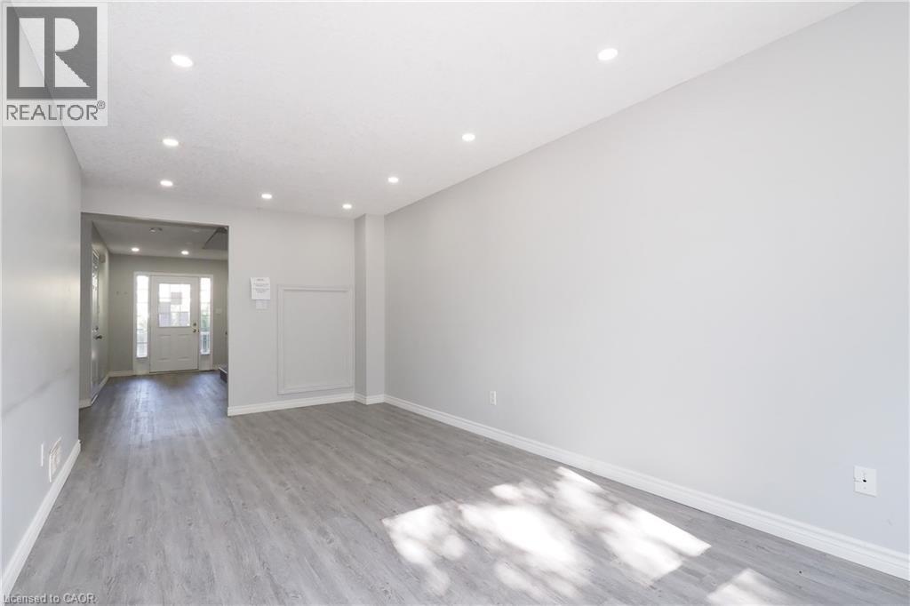 776 Paris Boulevard, Waterloo, Ontario  N2T 2Y1 - Photo 11 - 40858129