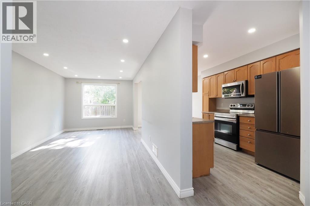 776 Paris Boulevard, Waterloo, Ontario  N2T 2Y1 - Photo 9 - 40858129