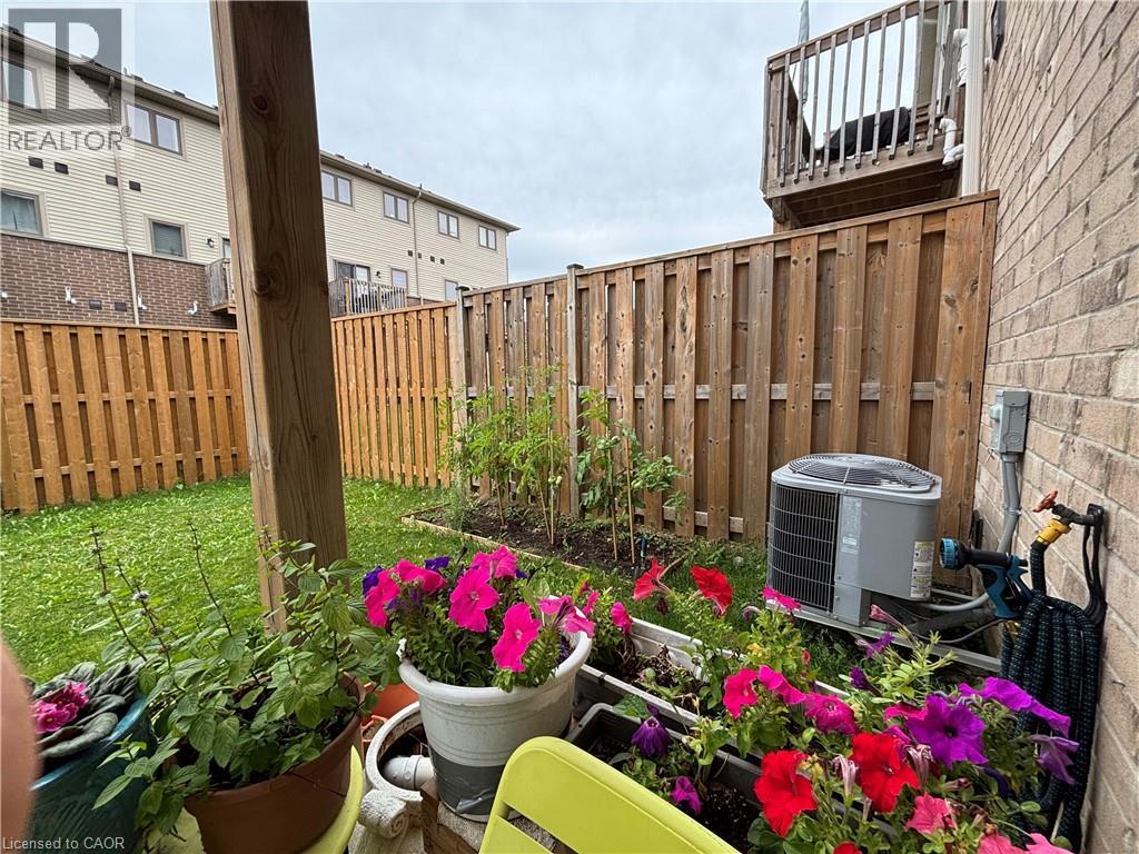11 Birot Lane, Ancaster, Ontario  L9K 0K1 - Photo 15 - 40858258