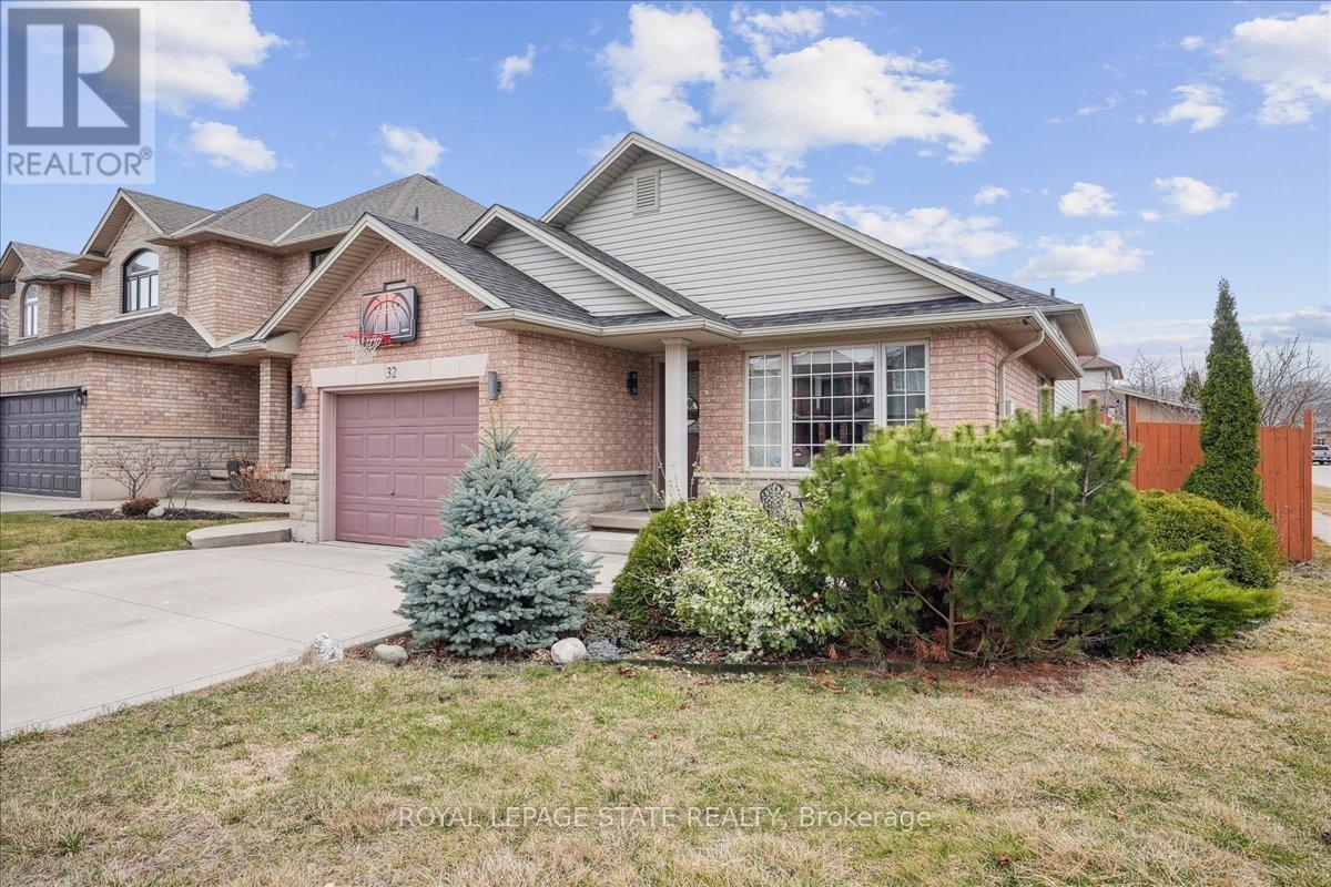 32 Sonoma Lane, Hamilton, Ontario  L8E 6B5 - Photo 11 - X13713684