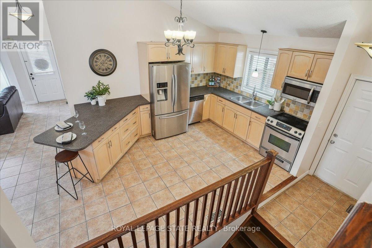32 Sonoma Lane, Hamilton, Ontario  L8E 6B5 - Photo 27 - X13713684