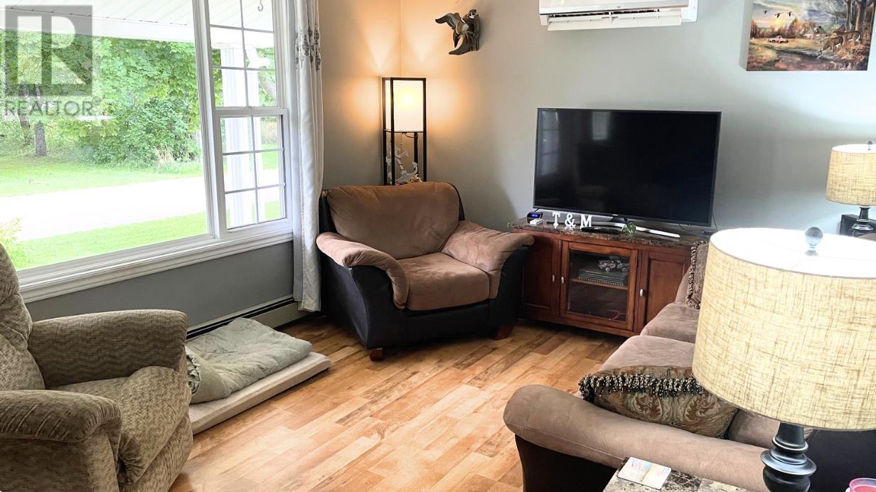 14 Pope Street, Alberton, Prince Edward Island  C0B 1B0 - Photo 8 - 202613671