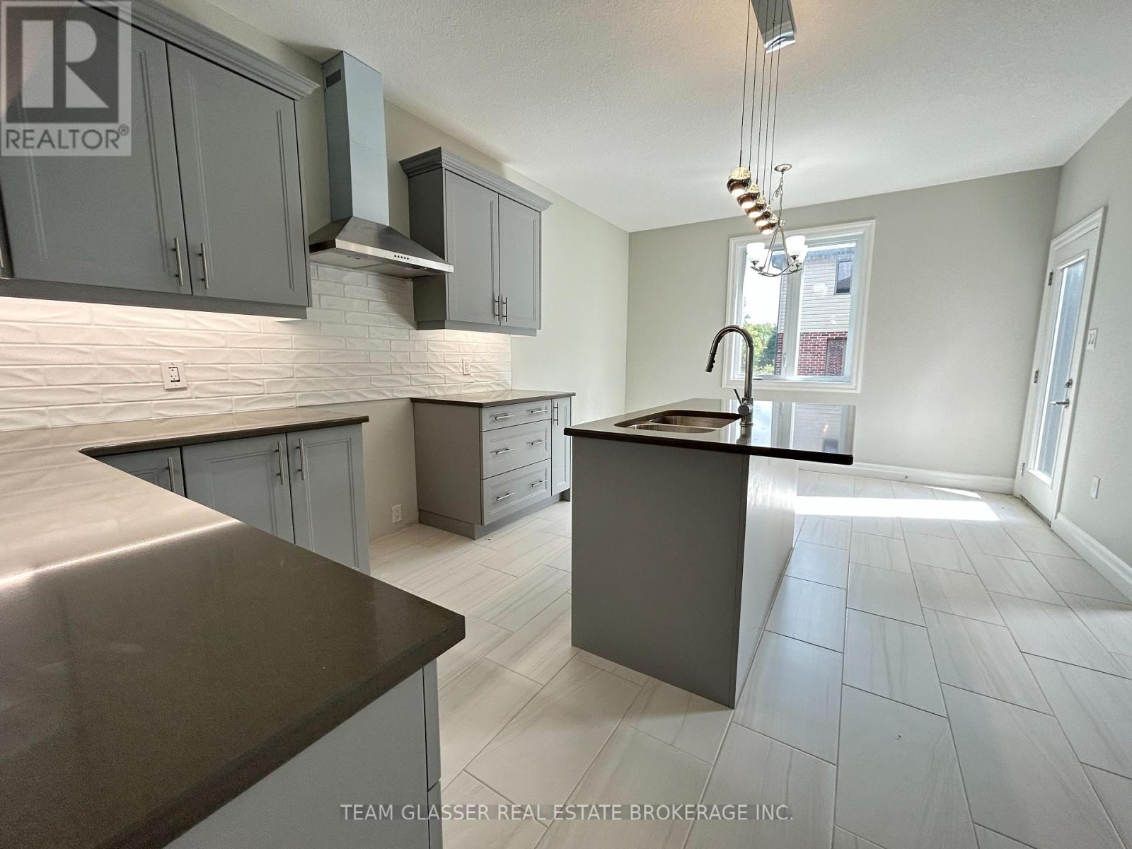 1604 Chickadee Trail, London South, Ontario  N6N 1K2 - Photo 41 - X13694896