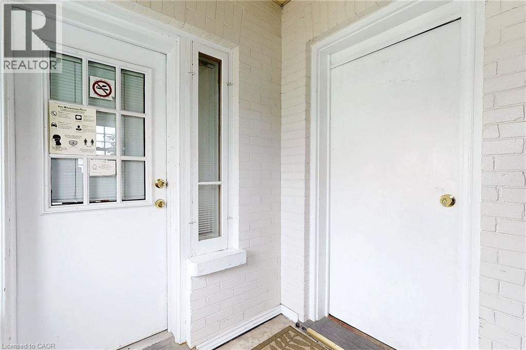 15 Colborne Street E, Oshawa, Ontario  L1G 1M1 - Photo 3 - 40847256