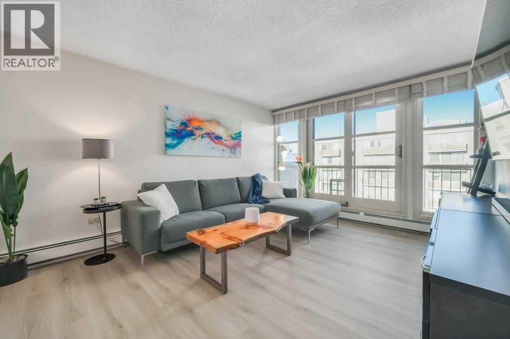 804, 733 14 Avenue SW, Calgary, Alberta  T2R 0N5 - Photo 5 - A2331712