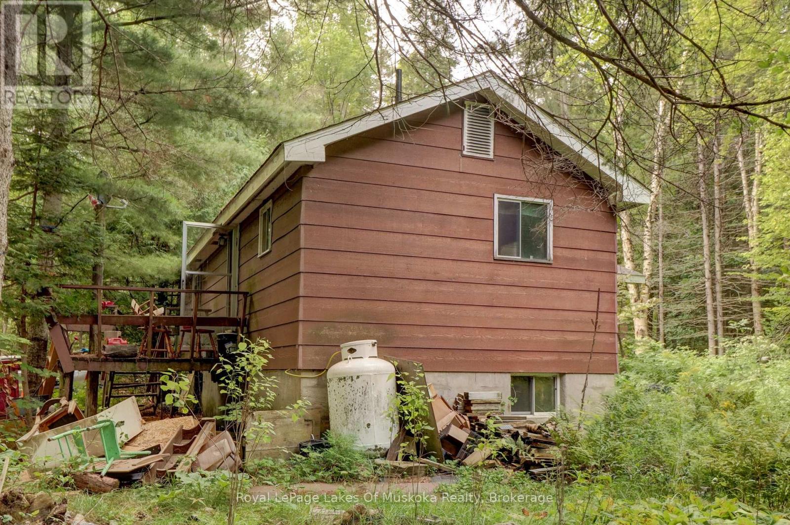 182 Old School House Road, Huntsville, Ontario  P1H 2J4 - Photo 2 - X13632600