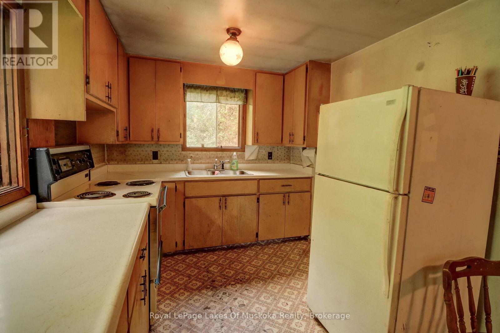 182 Old School House Road, Huntsville, Ontario  P1H 2J4 - Photo 7 - X13632600