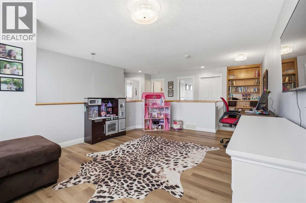 182 Kincora Park Nw, Calgary, Alberta  T3R 1L2 - Photo 18 - A2339676