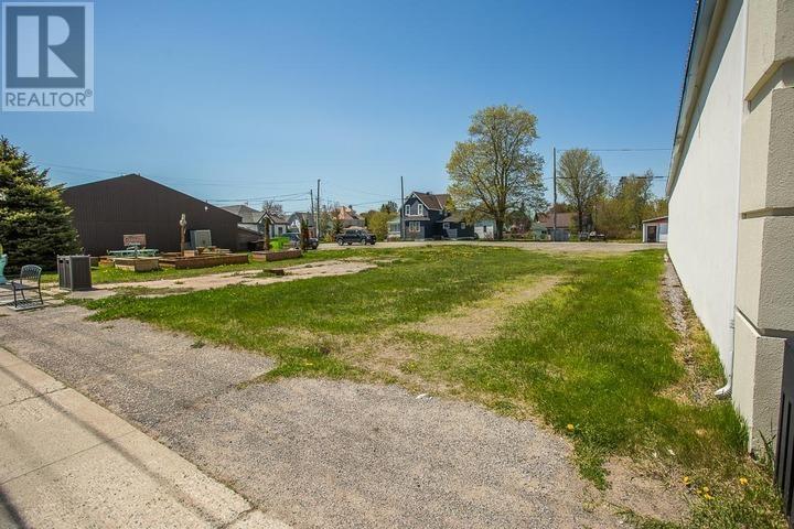 182 & 184 Main ST, Thessalon, Ontario
