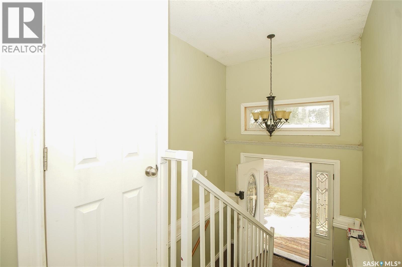 A B 417 Robinson Street, Regina, Saskatchewan  S4R 3R5 - Photo 11 - SK046679