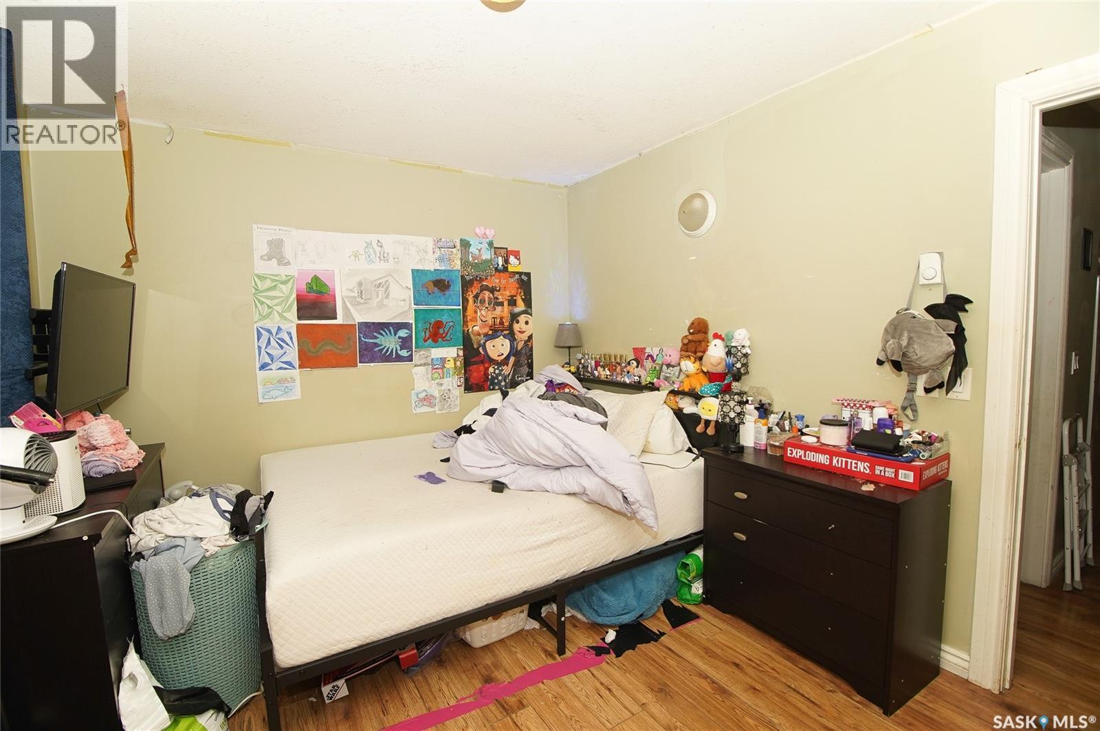A B 417 Robinson Street, Regina, Saskatchewan  S4R 3R5 - Photo 12 - SK046679