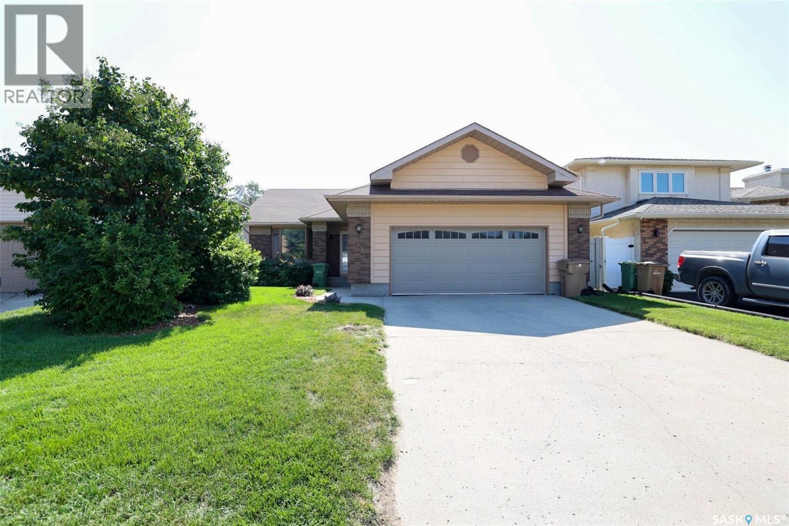 1246 Glasser Bay N, Regina, Saskatchewan  S4X 4K2 - Photo 4 - SK046637