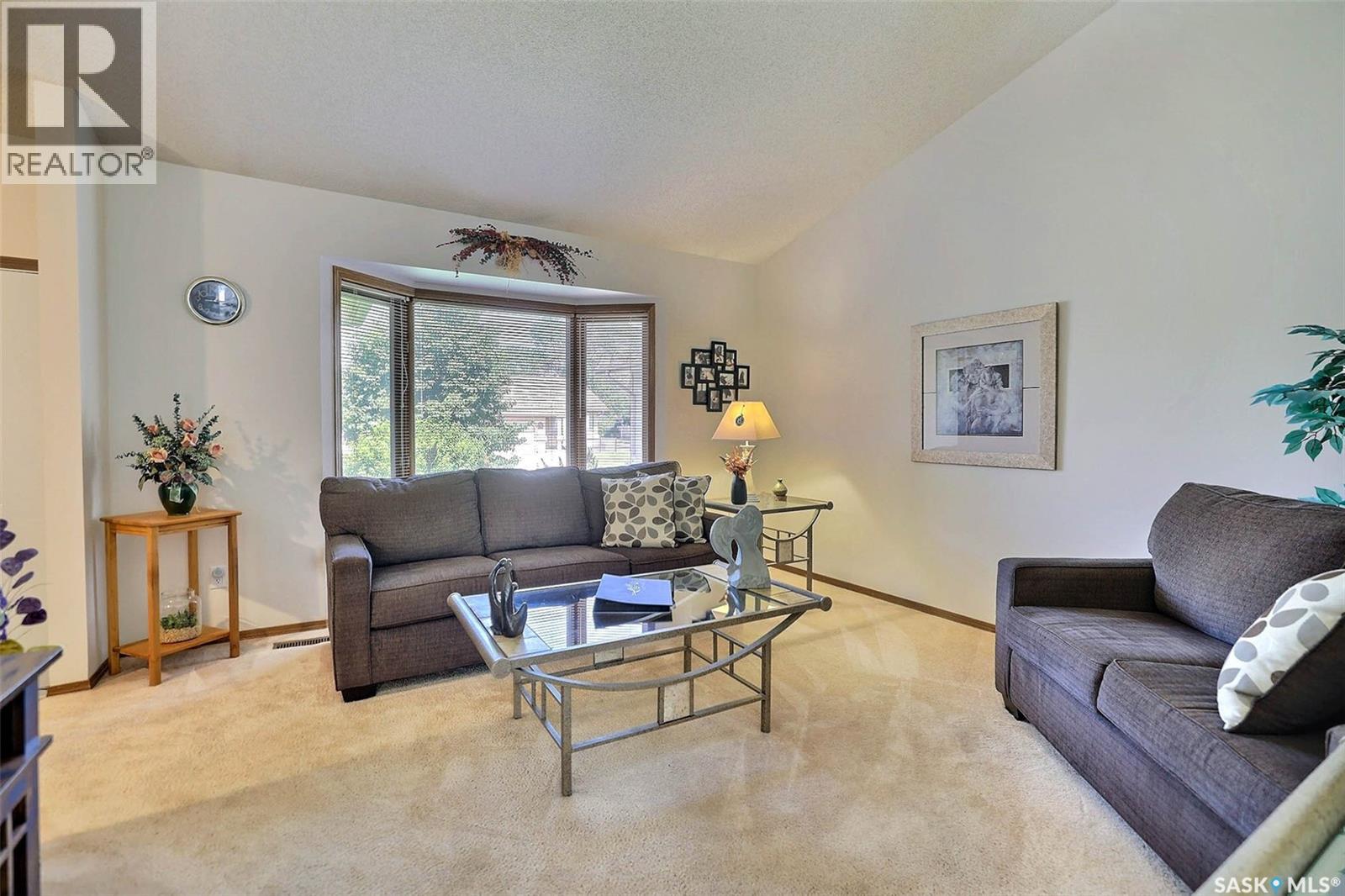 1246 Glasser Bay N, Regina, Saskatchewan  S4X 4K2 - Photo 8 - SK046637