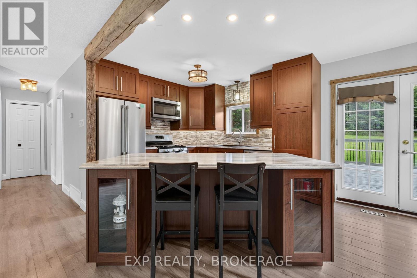 9009 Perth Road, Rideau Lakes, Ontario  K0G 1X0 - Photo 12 - X13713904