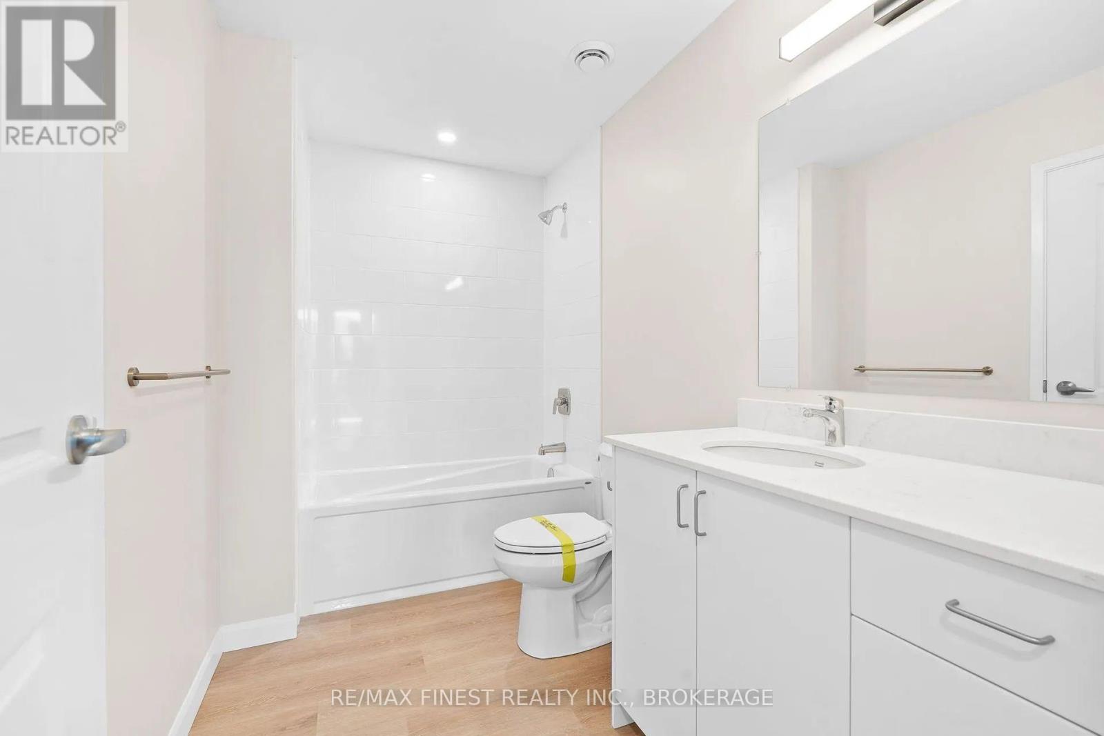 102 - 158 Heritage Park Drive, Greater Napanee, Ontario  K7R 3X8 - Photo 17 - X13713980